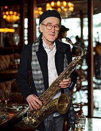 Paul Wainwright urban cool chill out live music Victoria bc www.victorialivemusic.com